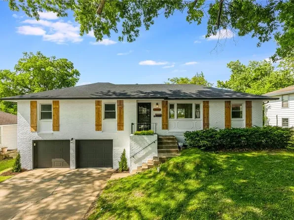 10300 E 30th St S, Independence, MO 64052