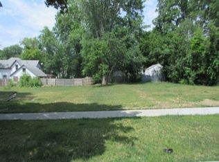 210 E Robinson St, Jackson, MI