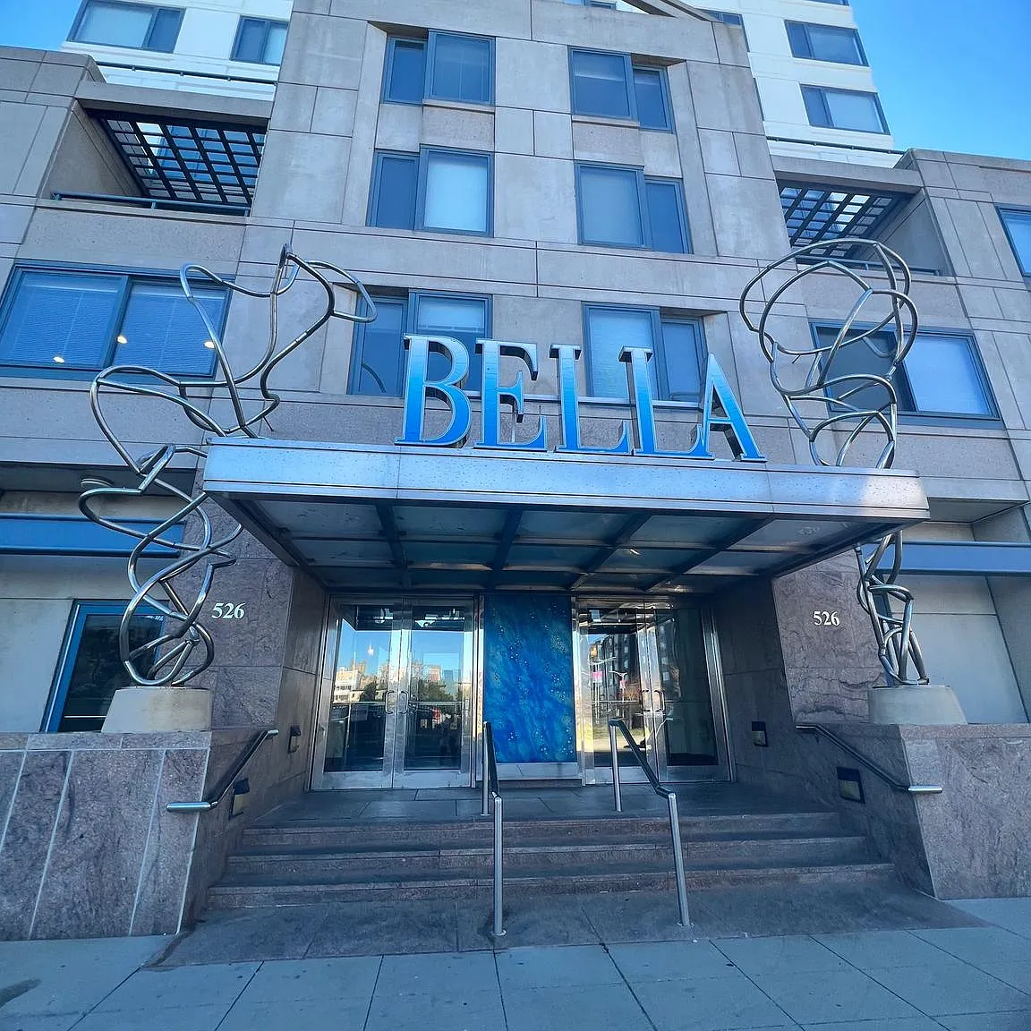 2 bed, 1129 sqft, $2,600 — Photo 2