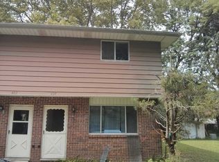 425 W Altorfer Ln, Peoria, IL 61615