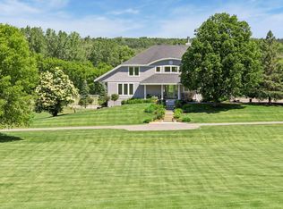 7526 Turner Rd, Maple Plain, MN 55359