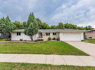 526 7th Ave SW, West Fargo, ND 58078