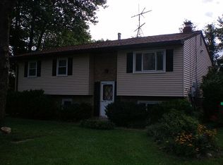 10136 High Ridge Rd, Laurel, MD 20723