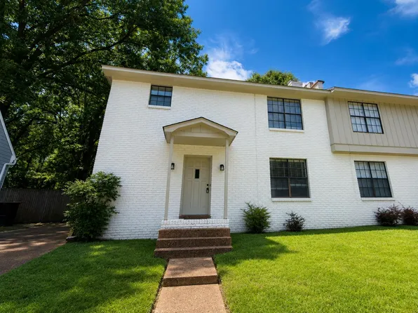 379 Dove Valley Rd, Collierville, TN 38017