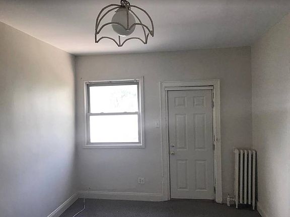 2nd image of 188 18th St APT 2