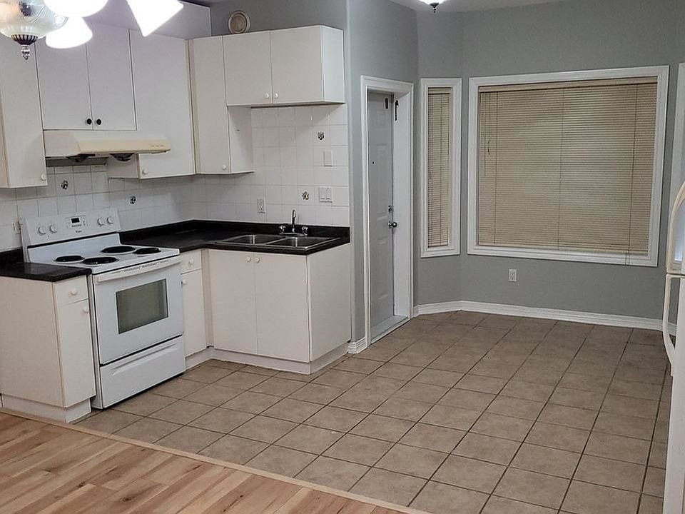 1st image of 17105 Greenway Dr