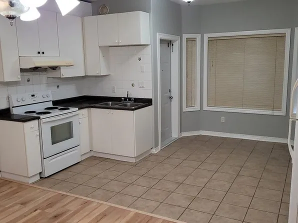 17105 Greenway Dr, Surrey, BC V4N 5J1