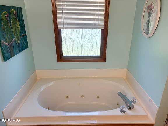 5th image of 7710 Wellsbury Dr