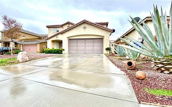 3rd image of 15065 Riverview Ln
