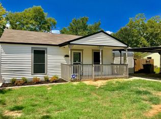306 S Main St, Crandall, TX 75114