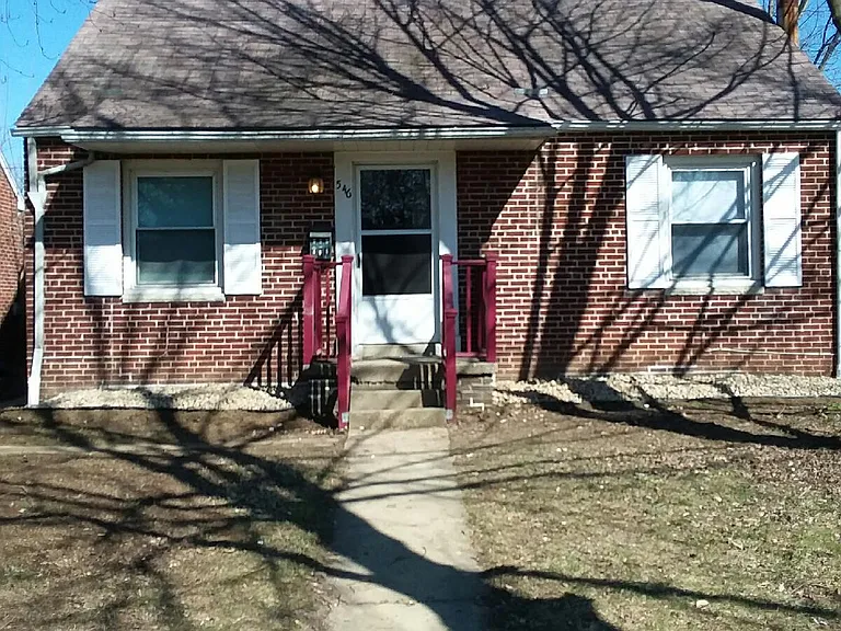 546 Butler Ave — Photo 2
