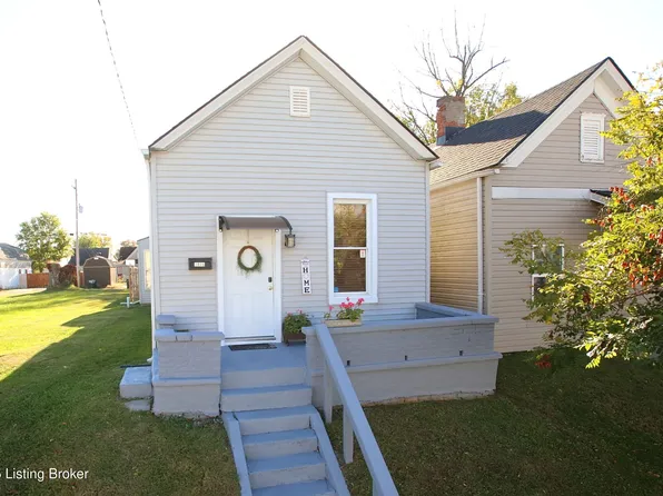 1406 Chartres St, New Albany, IN 47150