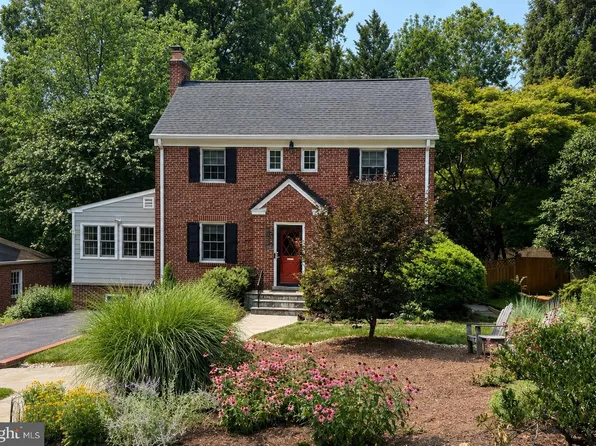 1510 Live Oak Dr, Silver Spring, MD 20910