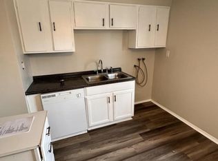 6128 Cooper Chapel Rd, Louisville, KY 40229