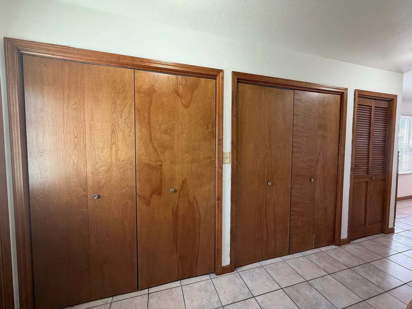 104 S Short Street — Photo 3