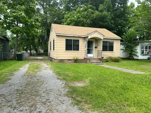 2214 Irving St, Muskogee, OK 74403