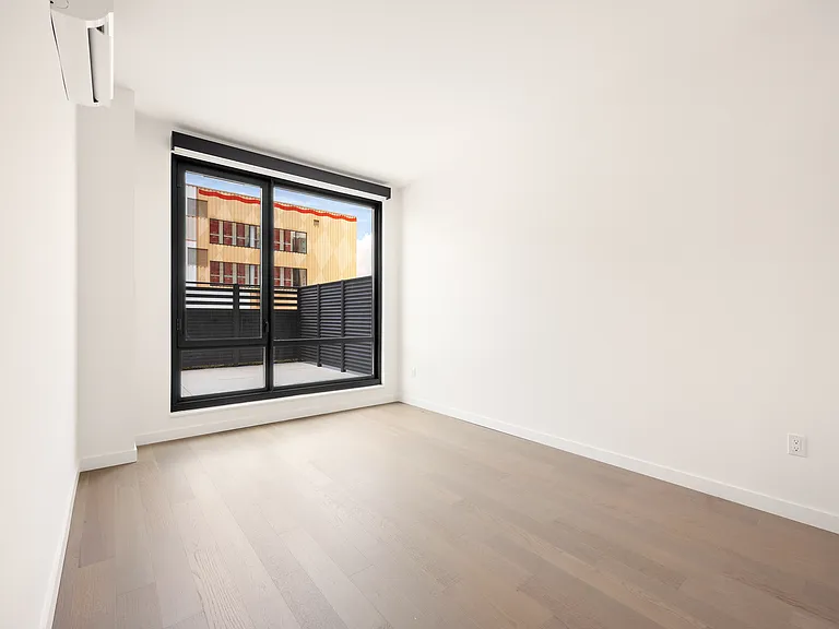 380 4th Ave #2HP — Photo 6
