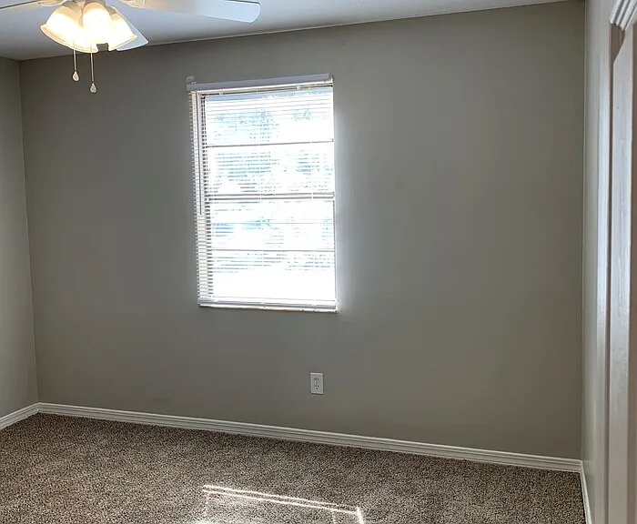458 Crabapple Ct #A — Photo 10