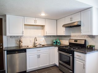 939 Lansing St, Aurora, CO 80010