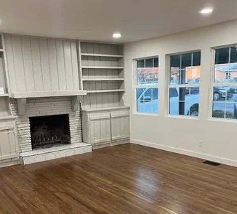 5th image of 3728 S Yale Ave