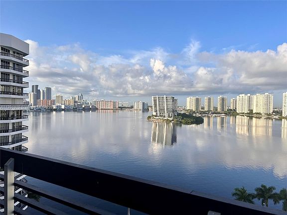 5th image of 3600 Mystic Pointe Dr APT 1506