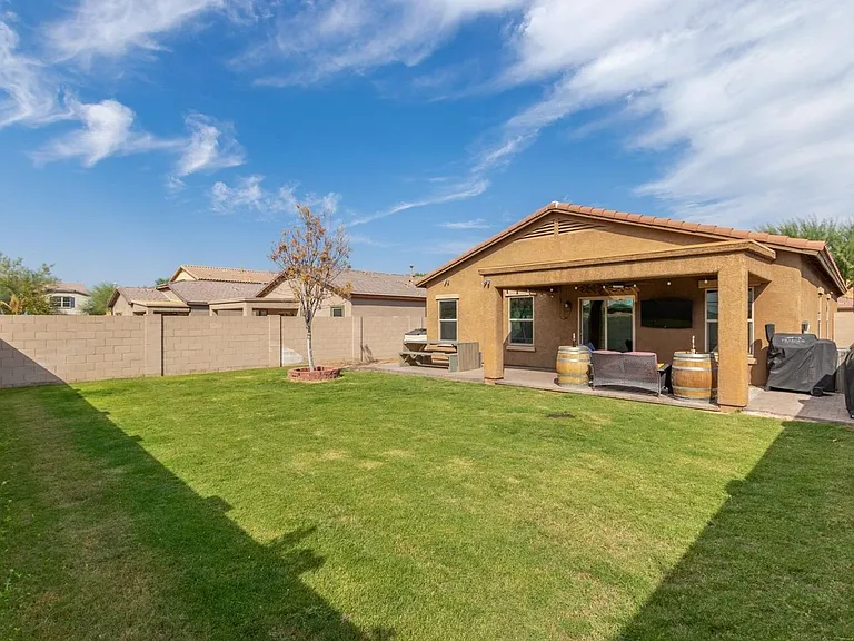 10811 W El Cortez Pl — Photo 25