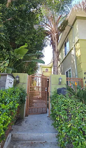 451 S Doheny Dr #451 — Photo 19