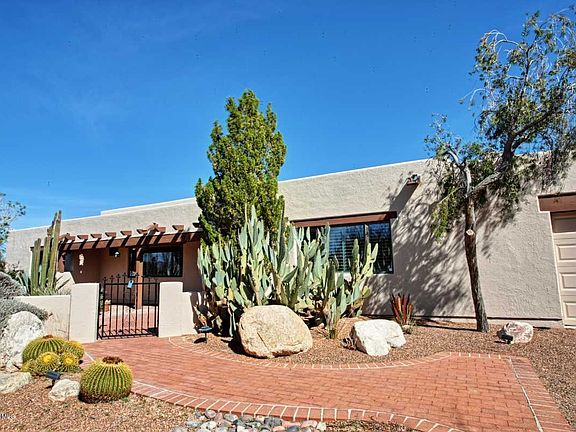 2nd image of 931 E Linda Vista Blvd