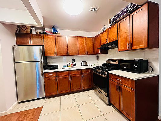 3rd image of 116 W 129th St APT 5C