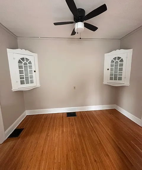 1922 Roanoke Ave #4 — Photo 6