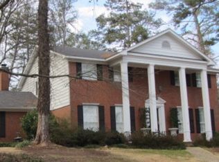 15 Riding Rd, Little Rock, AR 72227