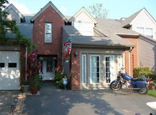 1277 Hillock Xing, Virginia Beach, VA 23455