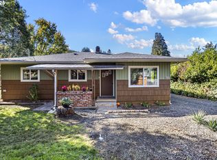 845 S Cedar St, Drain, OR 97435