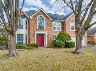 1920 Waterford Dr, Grapevine, TX 76051