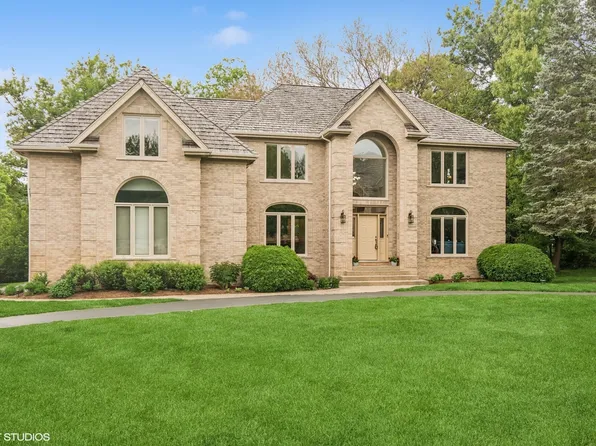 26553 Southgate Trl, Pt Barrington, IL 60010