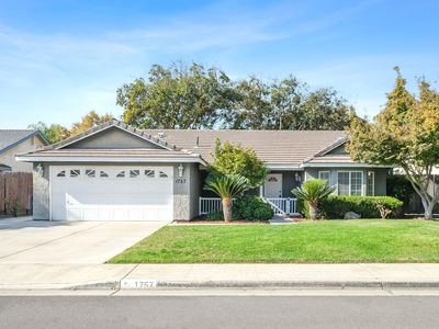 1757 Ave B, Kingsburg, CA, 93631