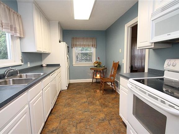2nd image of 126 Westfall Rd