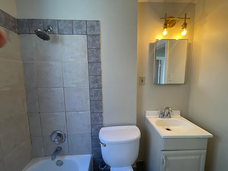 7287 Delmar Blvd #1E — Photo 21