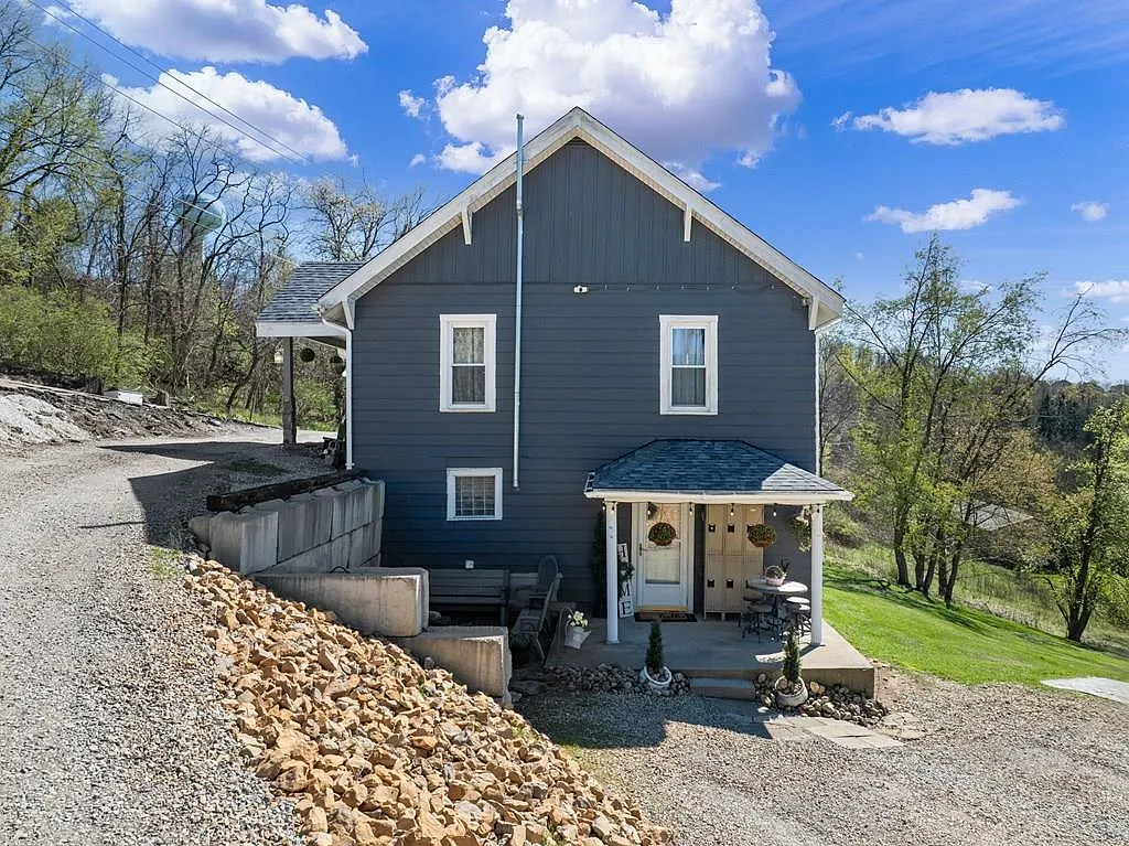 231 Boggs Hill Rd. photo 1