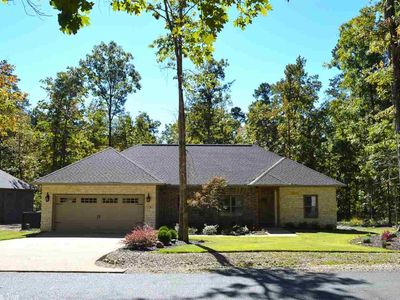 26 Burgos Way, Hot Springs Village, AR, 71909