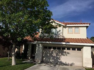 8 Spur Cross Cir, Henderson, NV 89012