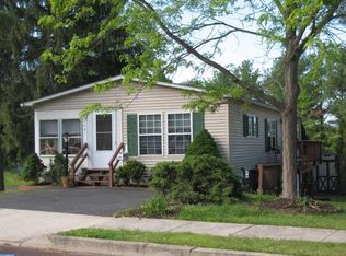 649 Apple St, Red Hill, PA 18076