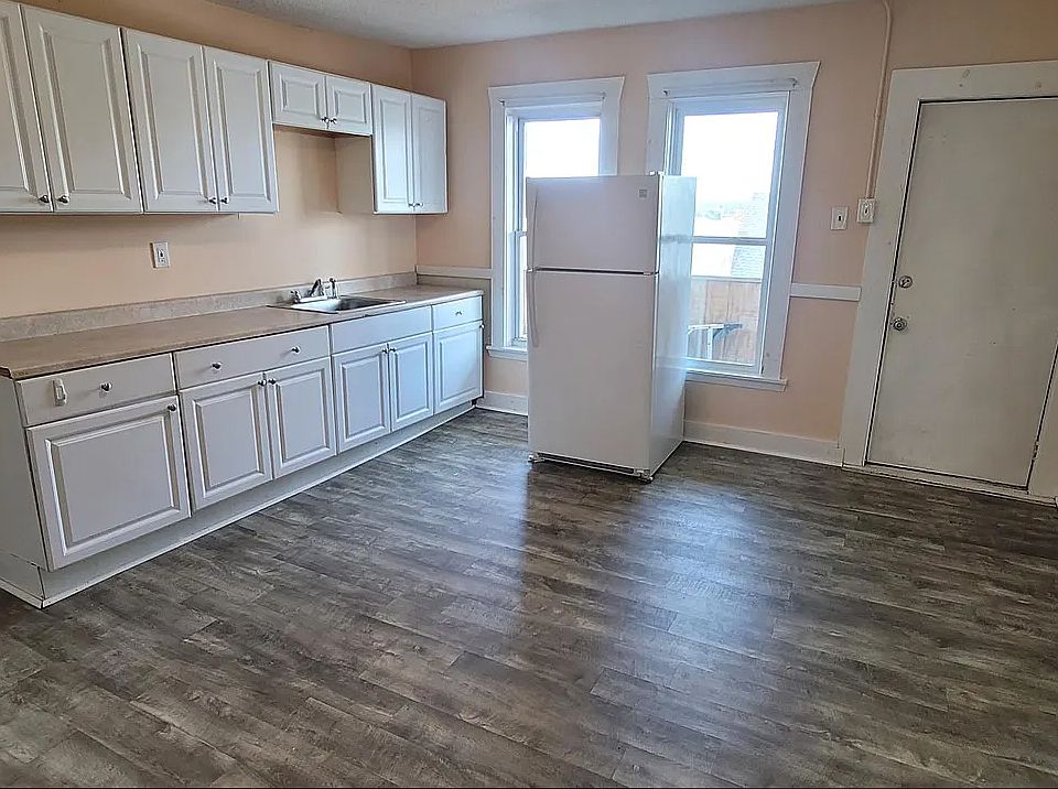 1st image of 168 Wilson St #11519538