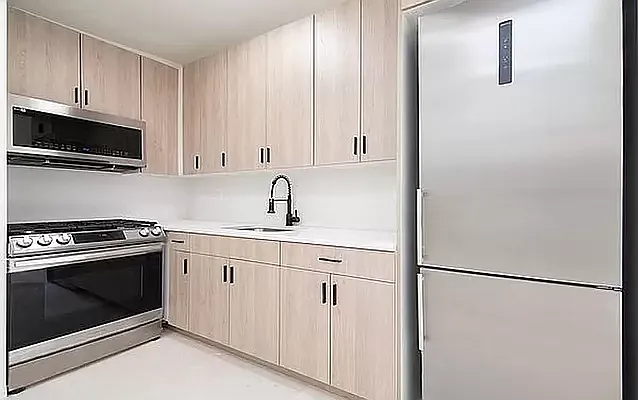 Rented by REAL New York | media 8