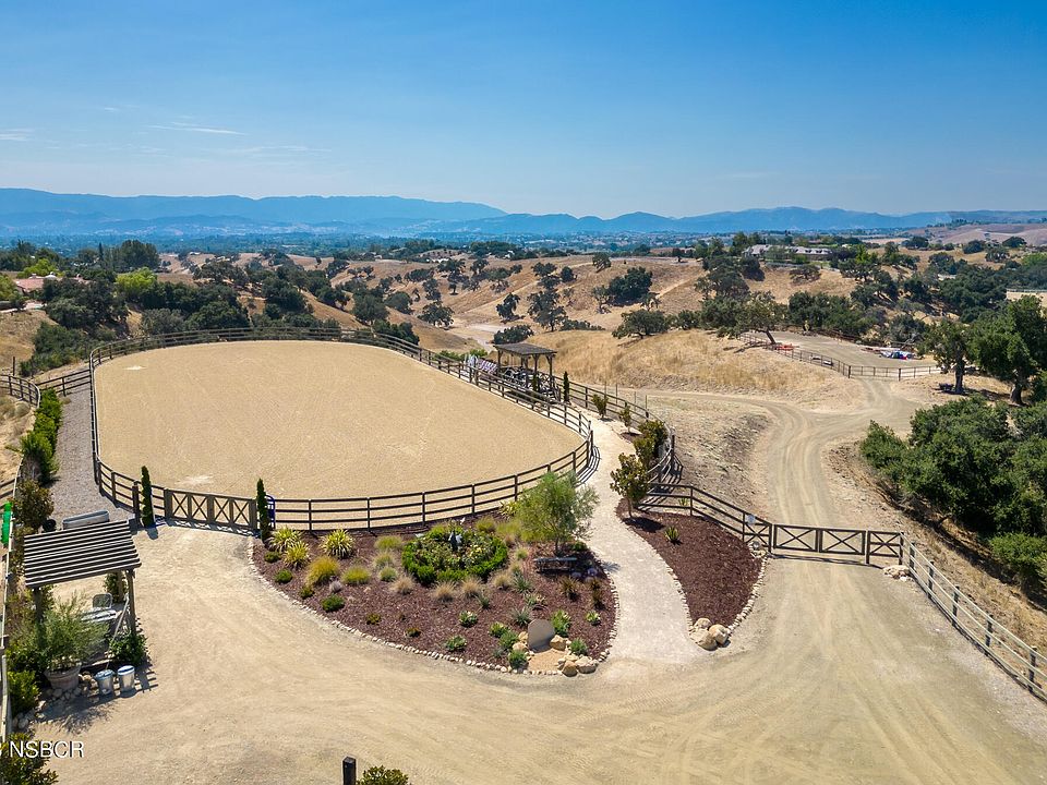 1st image of 3090 Avenida Caballo