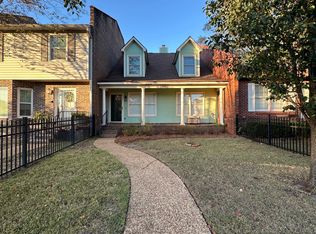 1102 N Pontiac Ave, Dothan, AL 36303