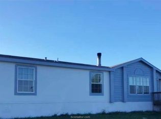 7368 New Church Cemetery Rd, Hearne, TX 77859