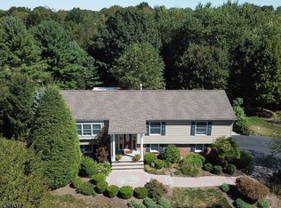 608 Boozer Ln, Hillsborough, NJ 08844