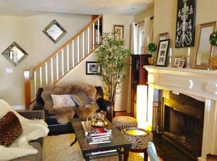 1306 N Bosworth Ave APT 3, Chicago, IL 60622