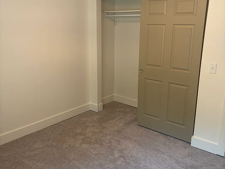 S 1680 E — Photo 14